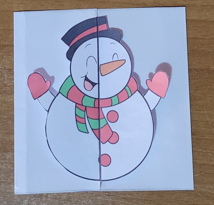 Biglietto di natale a forma di pupazzo di neve