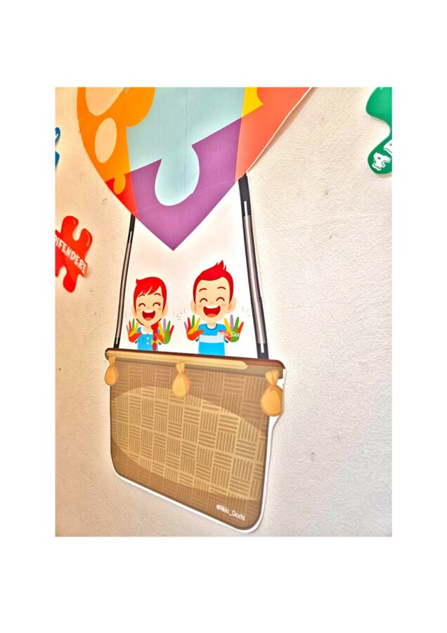 Set Decorativo “2 Aprile – Giornata Mondiale dell’Autismo” – Pannello, Corone, Biglietti e Poesia