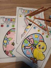 Pasqua colora con le vocali