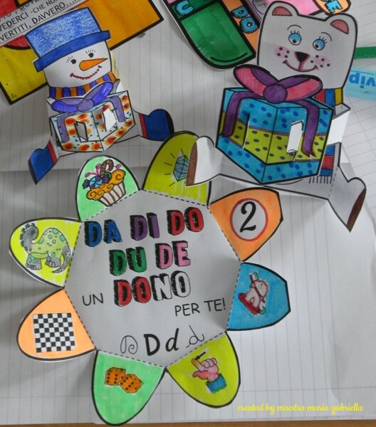 Lettera D in fiore e dado sillabico