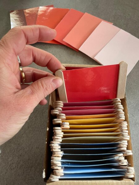 SPOLETTE DEI COLORI PRIMARI MONTESSORIANE (FAI DA TE)