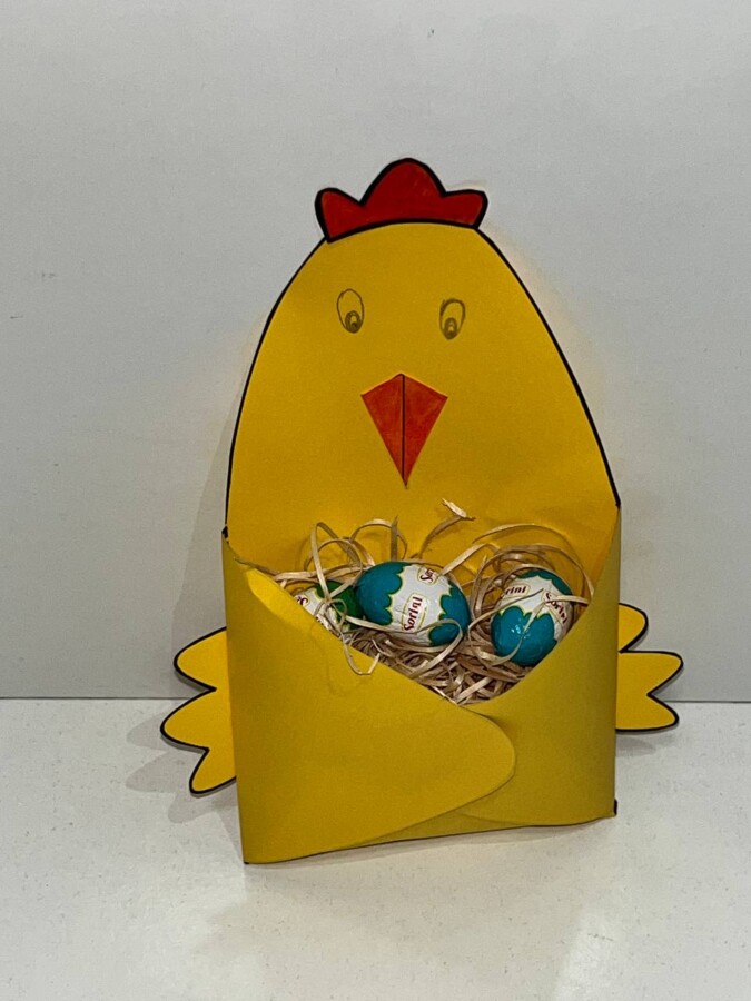 Gallina porta ovetti/biglietto di Pasqua