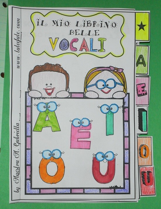 Il librino creativo delle vocali