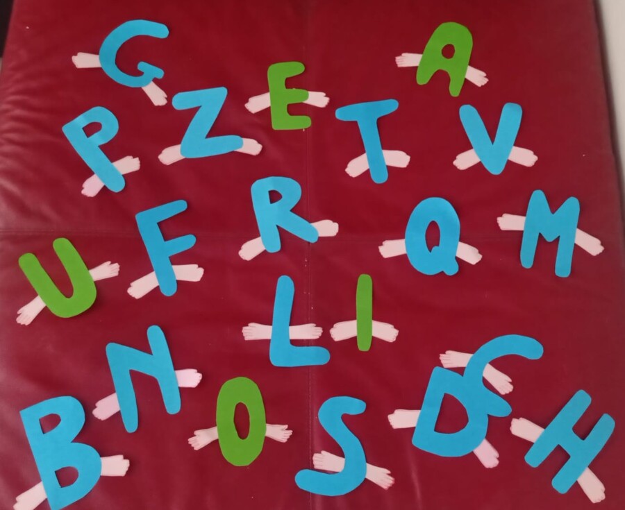 IL BALLO DELLE LETTERE