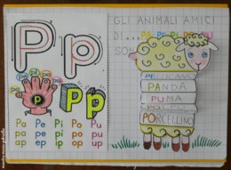Lettera P creativa con Pecora e Pagliaccio