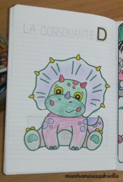La consonante D di dinosauro